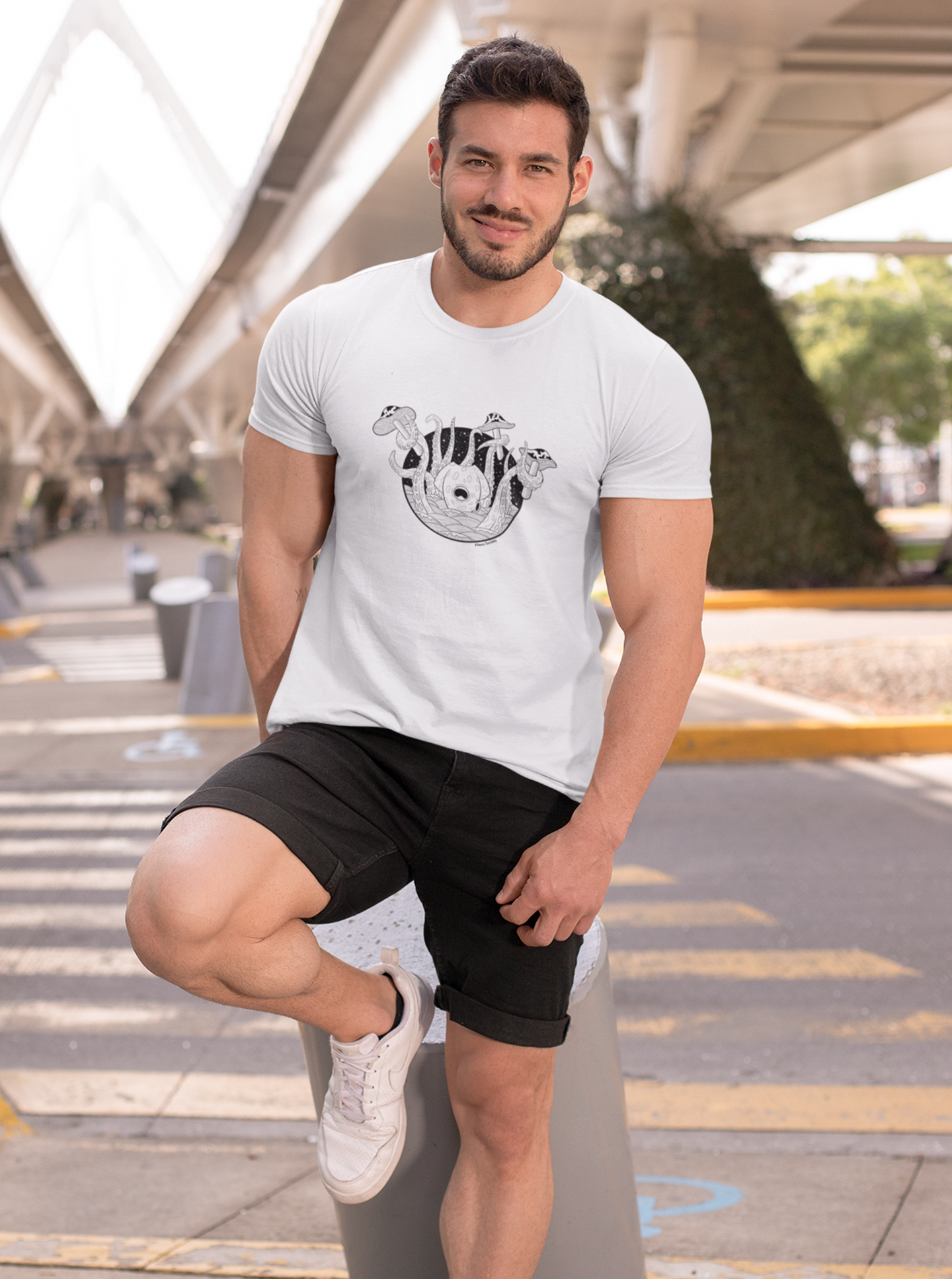Octopus loves mushrooms Tri-Blend Crew Tee